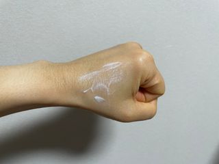 바노바기 코스메틱 바노바기 밀크씨슬 리페어 시카 선스크린 플러스 50ml — 5점을 준 리뷰어가 2023년 2월 올린 사용 사진