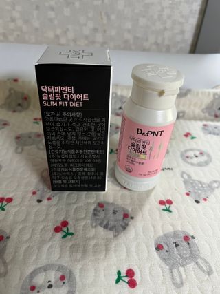 닥터피엔티 [Dr.PNT] 하루 2알로 건강한 다이어트! 한겨울에도 체지방만 쏙~ 슬림핏 다이어트 — 5점을 준 리뷰어가 2023년 3월 올린 사용 사진