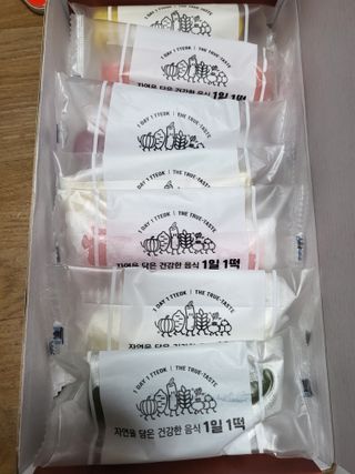 푸디푸디 1일1떡  가래떡 낱개포장 아침식사 식사대용 7종 세트 혼합 (14개입) — 5점을 준 리뷰어가 2022년 6월 올린 사용 사진