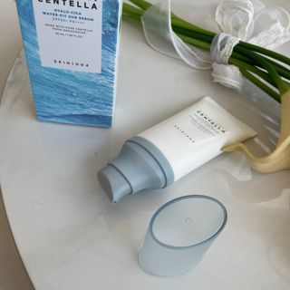 MF[스킨1004] 마다가스카르 센텔라 히알루-시카 워터핏 선세럼 50ml — 5점을 준 리뷰어가 2024년 5월 올린 사용 사진
