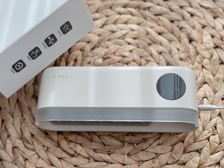디하우트 랩 디하우트랩 UV 무선 칫솔살균기하루 8회 자동 살균 — 4.5점을 준 리뷰어가 2021년 11월 올린 사용 사진