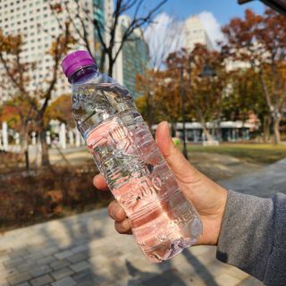 몽베스트 [MONTBEST]위드어스 500mL 20병 — 5점을 준 리뷰어가 2022년 11월 올린 사용 사진