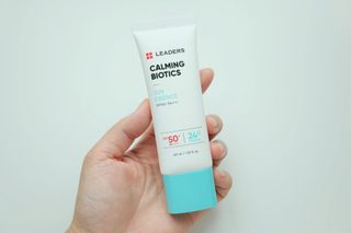 리더스코스메틱 리더스 카밍 바이오틱스 선 에센스 SPF 50+ PA++++ — 5점을 준 리뷰어가 2022년 6월 올린 사용 사진