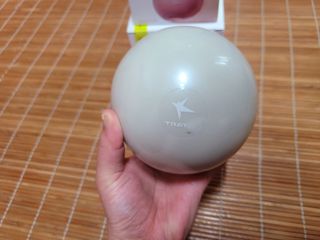 트라택 쿠셔닝 웨이트볼 0.5kg + 1kg SET — 4점을 준 리뷰어가 2022년 5월 올린 사용 사진