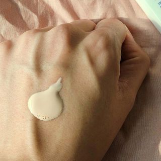 키노닉스 로지 톤업 선밀크 — 5점을 준 리뷰어가 2021년 7월 올린 사용 사진