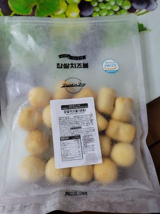 Dog&Ball 독앤볼 [Dog&Ball] 미니찹쌀볼도그 찹쌀치즈볼 — 5점을 준 리뷰어가 2021년 8월 올린 사용 사진