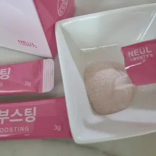 늘20s 콜라겐 부스팅_COLLAGEN BOOSTING — 4.5점을 준 리뷰어가 2023년 2월 올린 사용 사진