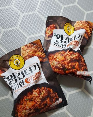 한성기업 무볼레 왕건더기 볶음밥 묵은지삼겹살 — 5점을 준 리뷰어가 2021년 10월 올린 사용 사진