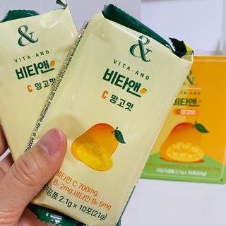비타앤C 레몬맛, 망고맛 — 5점을 준 리뷰어가 2021년 5월 올린 사용 사진