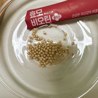 광동생활건강 [풍성한 자신감의 비결] 광동 효모 비오틴 플러스 — 4.5점을 준 리뷰어가 2023년 10월 올린 사용 사진