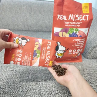 [푸디웜] 라포그  리얼인섹트 관절 저알러지 강아지 사료  1.2KG — 5점을 준 리뷰어가 2022년 8월 올린 사용 사진