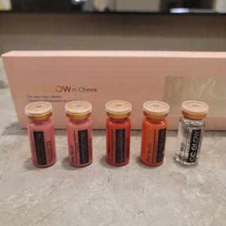 피비에스코리아 [씨씨글로우] 앤 치크 MCTS앰플 5입 + 더마롤러 — 1점을 준 리뷰어가 2021년 11월 올린 사용 사진