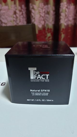 The Fact 더 팩트 내추럴 에스에프엔 에이틴 시니어 크림 — 5점을 준 리뷰어가 2021년 3월 올린 사용 사진
