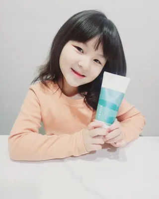 [후르디아] 올리브영 저자극 비건바디로션 — 5점을 준 리뷰어가 2023년 2월 올린 사용 사진