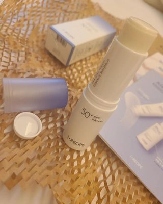 아이레시피 워터리터치 에센스 선 밤 [SPF50+/PA++++] — 4점을 준 리뷰어가 2023년 3월 올린 사용 사진