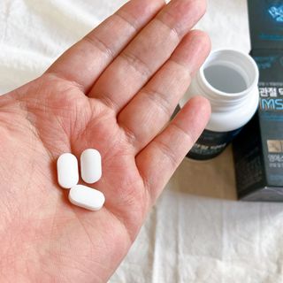 체인미 관절 및 연골건강에 도움을 줄수있는 관절닥터 MSM100 — 5점을 준 리뷰어가 2021년 11월 올린 사용 사진
