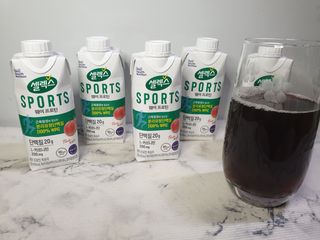 셀렉스스포츠 셀렉스 스포츠 웨이 프로틴 복숭아_ 330ml x 12팩 — 4.5점을 준 리뷰어가 2021년 3월 올린 사용 사진