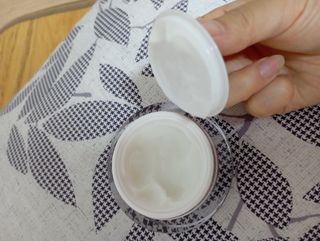 프리마인 바르기만 하면 철벽 스킨케어+24시간 마스크팩 효과. 셀라브 리제너레이팅 시스템 부스터+크림 세트 — 4점을 준 리뷰어가 2023년 6월 올린 사용 사진