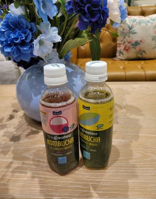 더그레잇티 콤부차 [매일유업] 더그레잇티 44kcal 콤부차 300ml *12개입 (오리지널 6개+베리리치 6개) — 5점을 준 리뷰어가 2023년 7월 올린 사용 사진