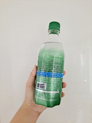 몽베스트 Montbest with Sparkling water Plain 20병 — 5점을 준 리뷰어가 2021년 11월 올린 사용 사진