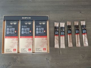 서울약사신협_투데이홍삼정플러스스틱_10g x 30포 — 5점을 준 리뷰어가 2021년 2월 올린 사용 사진