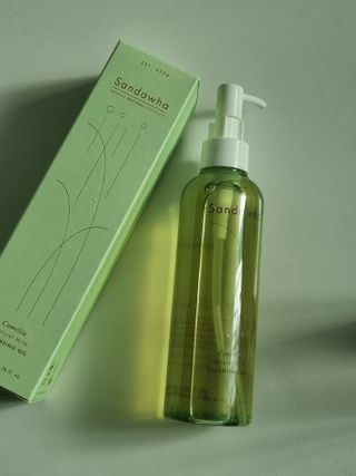 스킨큐어 산다화 순한 클렌징 동백 오일 200ml — 5점을 준 리뷰어가 2023년 3월 올린 사용 사진