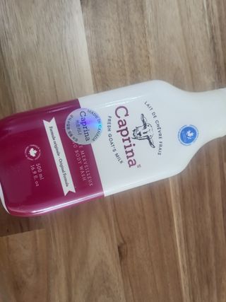 카프리나 프레쉬 산양밀크 어메이징 바디워시 500ml(오리지널향) — 4점을 준 리뷰어가 2023년 4월 올린 사용 사진