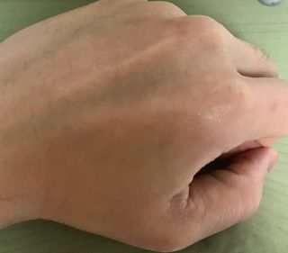 [버진팜스]모공 정돈에서 진정까지 한번에 푸딩수딩2.0 — 5점을 준 리뷰어가 2020년 12월 올린 사용 사진