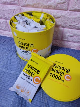 서울약사신협 프리미엄비타민C1000_2.5G x 100포 — 5점을 준 리뷰어가 2021년 5월 올린 사용 사진