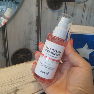 썸헤어 / SUMHAIR 썸헤어 실키 테라피 헤어 에센스 — 5점을 준 리뷰어가 2021년 5월 올린 사용 사진