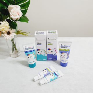 닥터데디스 안심불소 튼튼치약(청포도, 민트 중 택 1) 60g + 여행용 미니 치약 15g — 5점을 준 리뷰어가 2022년 8월 올린 사용 사진