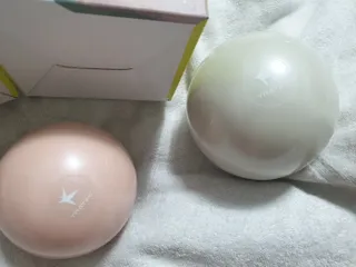 트라택 쿠셔닝 웨이트볼 0.5kg + 1kg SET — 4점을 준 리뷰어가 2022년 5월 올린 사용 사진