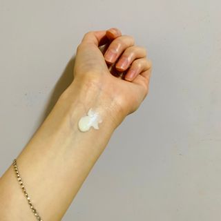[후르디아] 혼합자차 선 에센스+톤업 선크림 2종 — 4점을 준 리뷰어가 2021년 5월 올린 사용 사진
