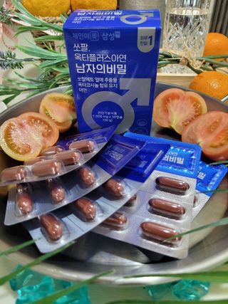체인미 쏘팔. 옥타플러스아연 남자의비밀 1,000mg x 30캡슐 — 5점을 준 리뷰어가 2021년 12월 올린 사용 사진