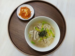 [한면원] 잔치국수 2인분 — 5점을 준 리뷰어가 2022년 7월 올린 사용 사진