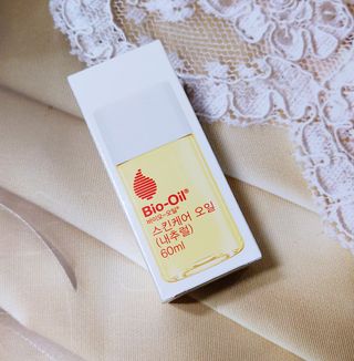 바이오오일 [바이오-오일] 스킨케어 오일 내추럴 60ml — 5점을 준 리뷰어가 2021년 12월 올린 사용 사진