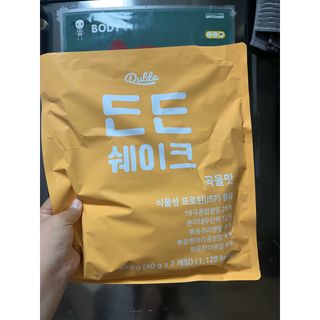 [덜다] 든든 식물성 단백질 쉐이크 40g X 7입 (곡물/딸기) — 5점을 준 리뷰어가 2023년 8월 올린 사용 사진
