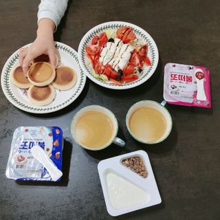 남양유업 또깍 접어 떠먹는 불가리스 2종 — 4.5점을 준 리뷰어가 2021년 1월 올린 사용 사진