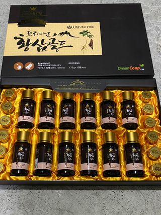 서울약사신협_프리미엄황삼골드_3.75g x 12환+75mgx12병 — 5점을 준 리뷰어가 2021년 1월 올린 사용 사진