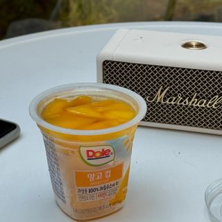 돌 MF[Dole] 파인애플컵/망고컵/복숭아컵 198g 6입X1박스 (맛 1가지 랜덤 발송) — 5점을 준 리뷰어가 2024년 5월 올린 사용 사진