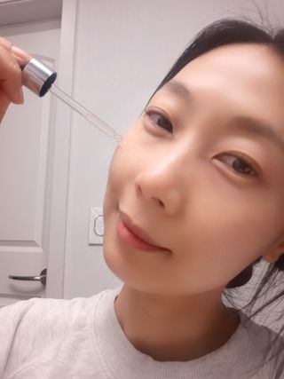 코매료 셀인키 리바이탈 퍼펙트 세럼 2종(천연오일100프로+순수비타민c150,000ppm) — 5점을 준 리뷰어가 2024년 2월 올린 사용 사진