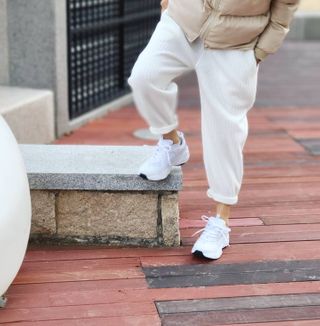 풋테크 지압신발 풋테크 건강 지압 운동화 FT20 — 5점을 준 리뷰어가 2021년 2월 올린 사용 사진