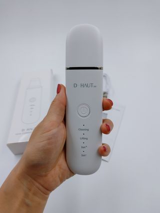 디하우트 랩 4 in 1 갈바닉 아쿠아 워터 필링기 스킨스크러버 — 4점을 준 리뷰어가 2021년 12월 올린 사용 사진