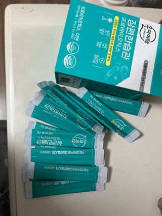 [유산균] 오마이락 장편한습관 프로바이오틱스 30P — 5점을 준 리뷰어가 2022년 11월 올린 사용 사진