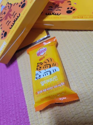 광동생활건강 [광동] 비타 500 데일리 스틱 VB, VC를 함유한 멀티비타민 30포+30포 — 5점을 준 리뷰어가 2022년 10월 올린 사용 사진