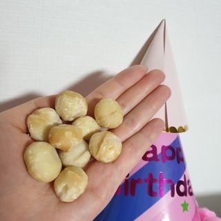 도이퉁 마카다미아 넛 90g  로얄 마카넛 오리지널 쏠트 허니 — 5점을 준 리뷰어가 2021년 3월 올린 사용 사진