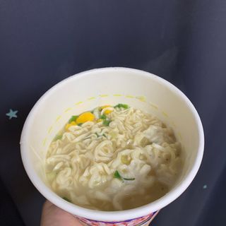 NISSIN 닛신 컵누들  4종 - 씨푸드오리지날, 씨푸드 스파이시, 씨푸드 커리, 씨푸드 XO소스 — 5점을 준 리뷰어가 2022년 2월 올린 사용 사진