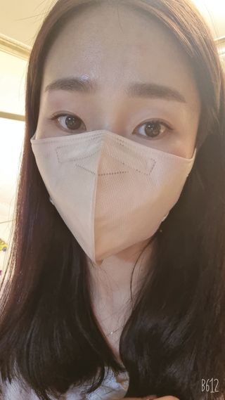 애니가드 셋업메베마스크 (대형 4컬러 + 중형 4컬러) — 5점을 준 리뷰어가 2022년 4월 올린 사용 사진