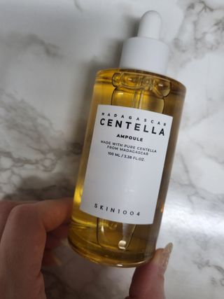 [스킨1004] 마다가스카르 센텔라 앰플 100ml — 5점을 준 리뷰어가 2024년 5월 올린 사용 사진