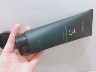 르핸스 퍼포밍 3 바디워시 비반트포렛/베티버포그 — 4점을 준 리뷰어가 2022년 12월 올린 사용 사진